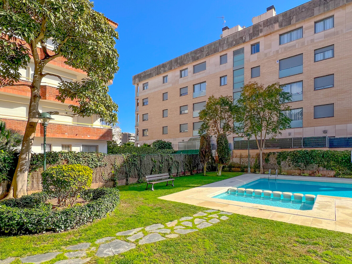 Appartement 4 pers. Lloret de Mar, piscine près plage - Photo 3