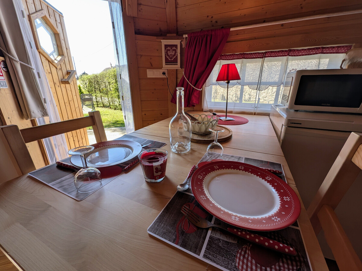 Kota rouge climatisé en bord de Saône pour deux - Photo 32