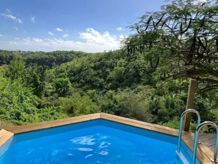 Location chalet à Le Gosier, Chalet charmant à Le Gosier avec piscine privée