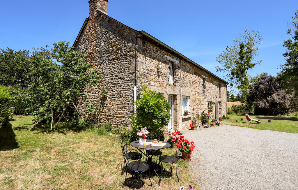 Maison de campagne du 19e siècle à Andouillé-Neuville - Photo 1