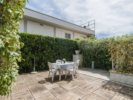 White Home - Appartement 3 pièces avec jardin 100 m² : photo 2