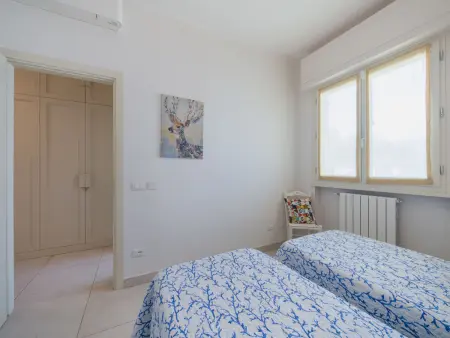 White Home - Appartement 3 pièces avec jardin 100 m² : photo 15