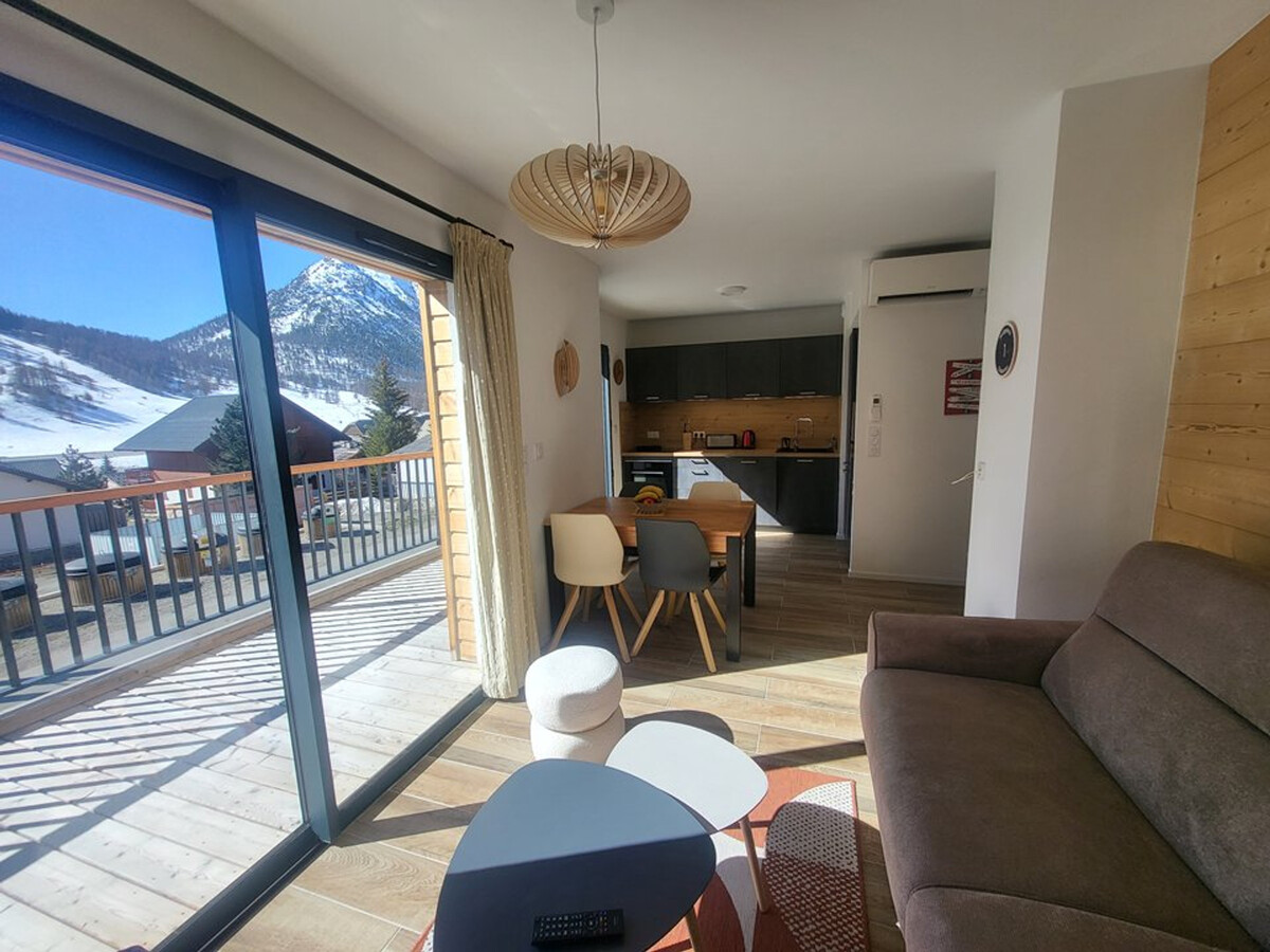 Appartement 59 m² à Montgenèvre, 2 chambres, parking couvert - Photo 1