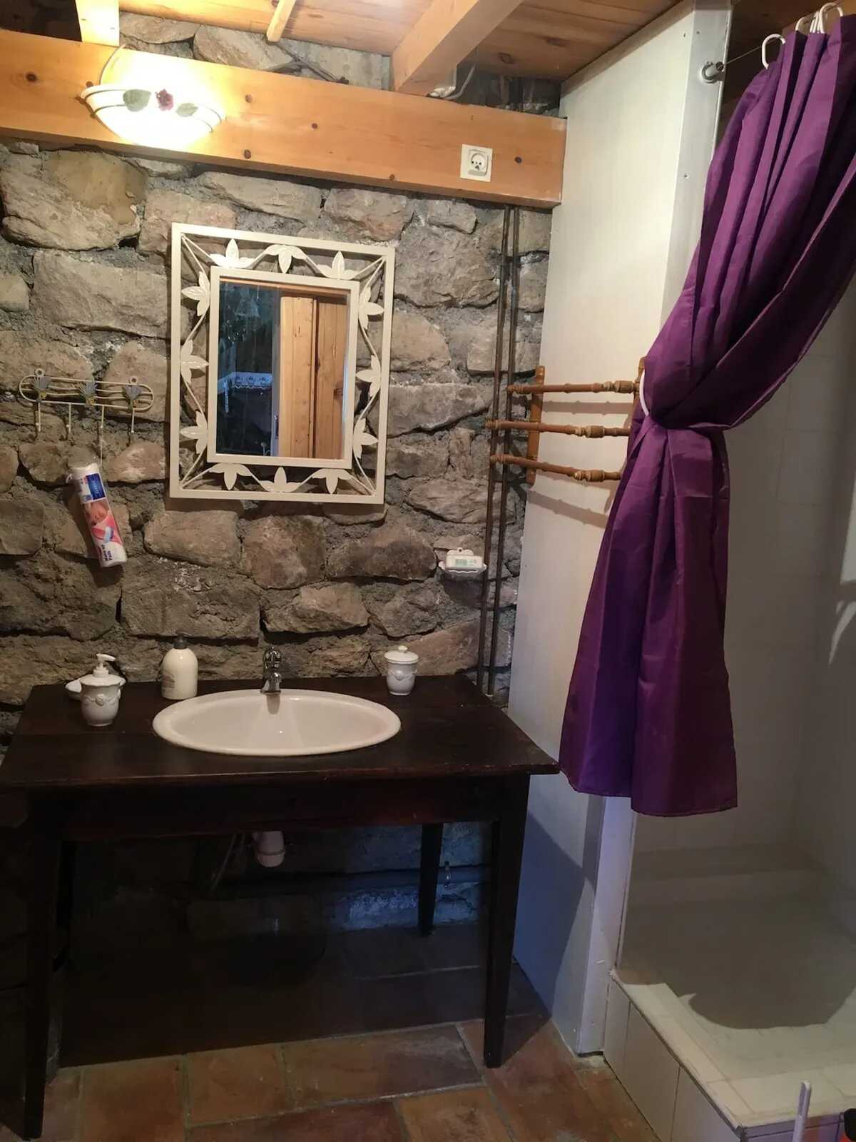 Maison 70 m² avec jardin et barbecue à Borne - Photo 9