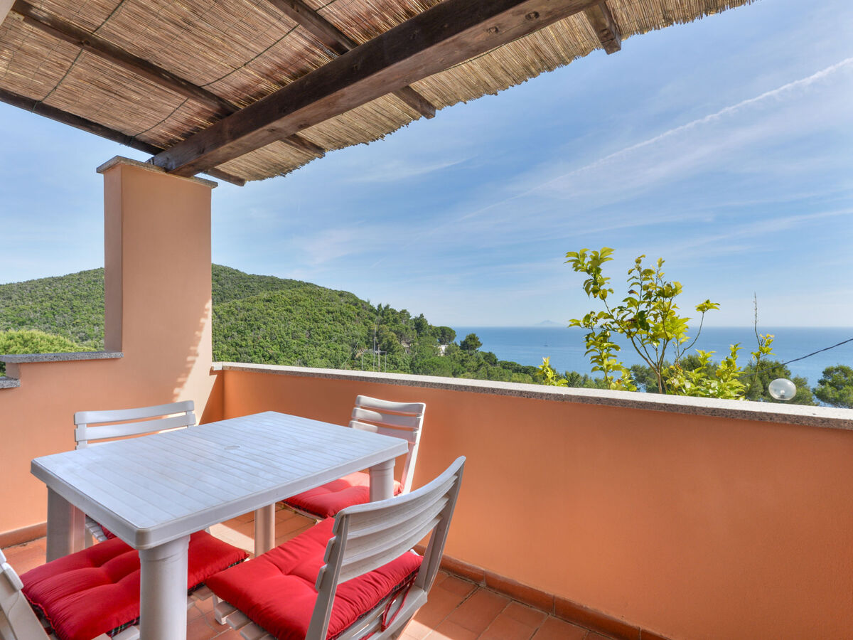 Sunny House, maison 3 niveaux vue mer à Marina di Campo - Photo 2