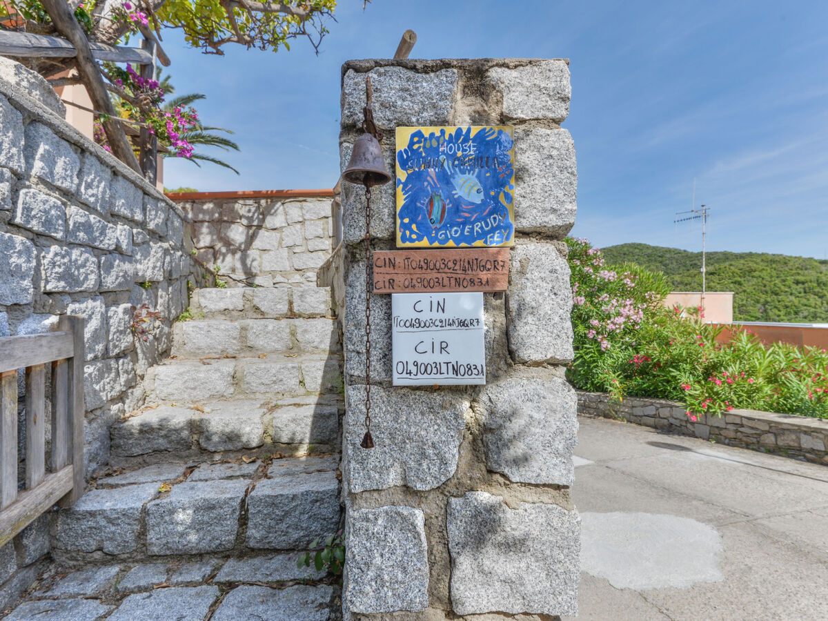 Sunny House, maison 3 niveaux vue mer à Marina di Campo - Photo 23