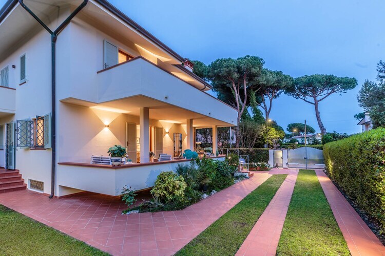 Regina Beach Villa – 100 m de la plage à Marina di Pietrasanta - Photo 2