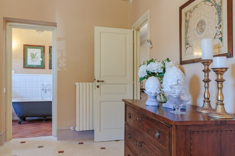 Villa Medea – 20 pers., piscine & spa en Toscane - Photo 80