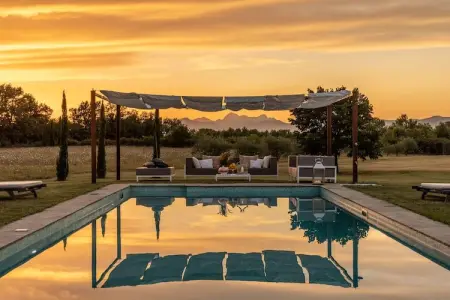 Location villa à Orentano, Ferme en Toscane avec piscine et four à pizza