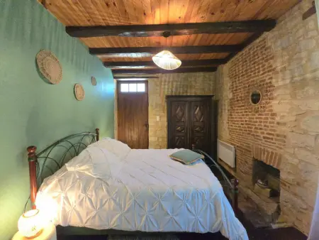 Gîte en pierre 6 pers. avec piscine à Berbiguières : photo 15