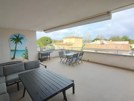Appartement T2 avec Clim, WIFI, Terrasse et Garage à 200m Plage - Photo 12