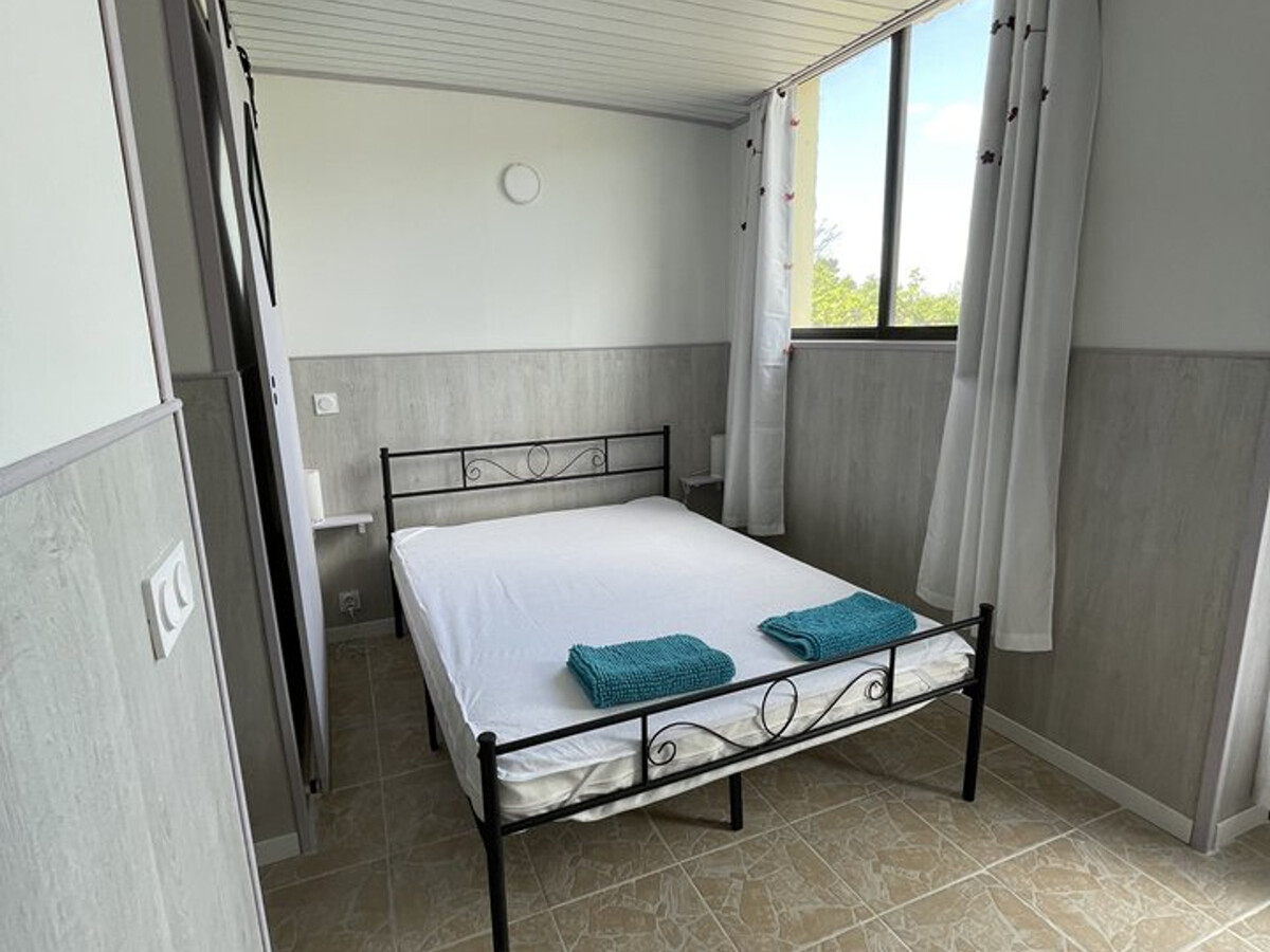 Appartement 10 personnes Esparron avec piscine et vue lac - Photo 10