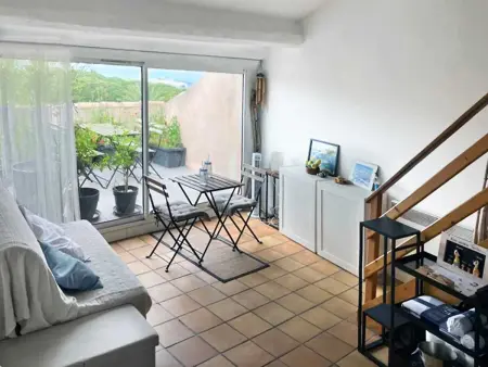 Appartement vue mer avec terrasse de 15 m² à La Seyne-sur-Mer : photo 4