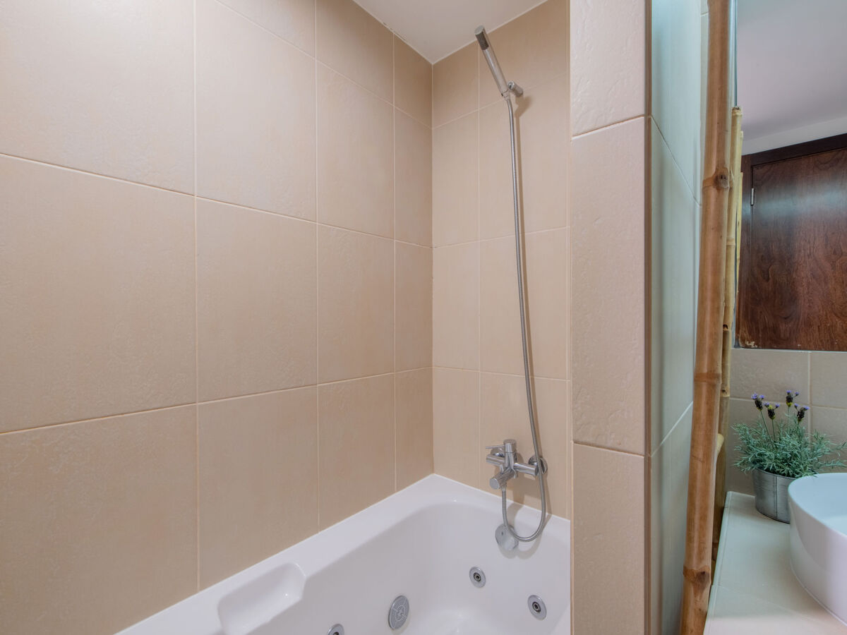 Appartement 3 pièces Gale, 104 m² avec terrasse et 6 piscines - Photo 17