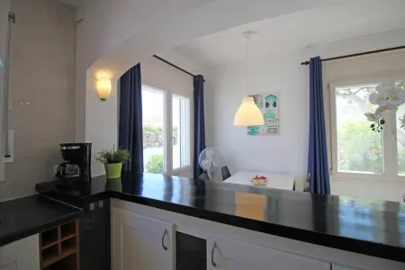 0119-MONTSENY 99, Villa à Empuriabrava près de la Plage - Photo 11