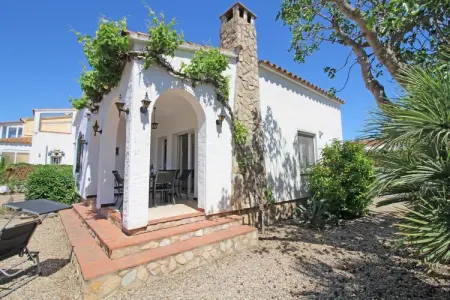 0119-MONTSENY 99, Villa à Empuriabrava près de la Plage - Photo 35