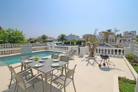Villa 6 pers. piscine privée à 2 km des plages : photo 6