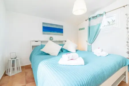 Villa 6 pers. piscine privée à 2 km des plages : photo 16