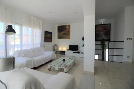 Villa 3 chambres à 150 m de la plage, Empuriabrava : photo 2