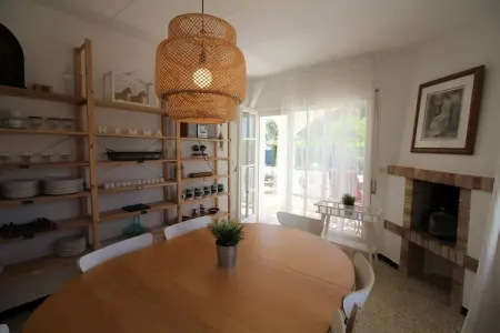 Villa 3 chambres à 150 m de la plage, Empuriabrava : photo 9
