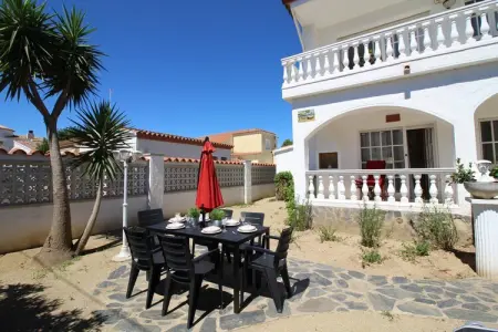 Villa 3 chambres à 150 m de la plage, Empuriabrava : photo 25
