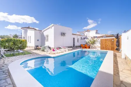 Villa 4 chambres piscine privée à Empuriabrava