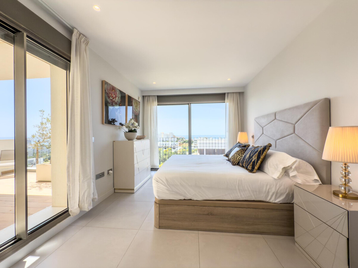 Appartement 2 chambres avec terrasse vue mer à Estepona - Photo 2