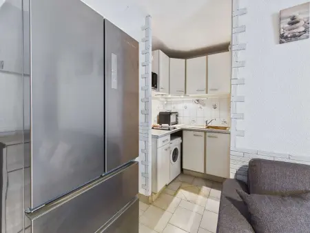 Appartement 2 pièces avec loggia aménagée à Marseillan-Plage - Photo 2