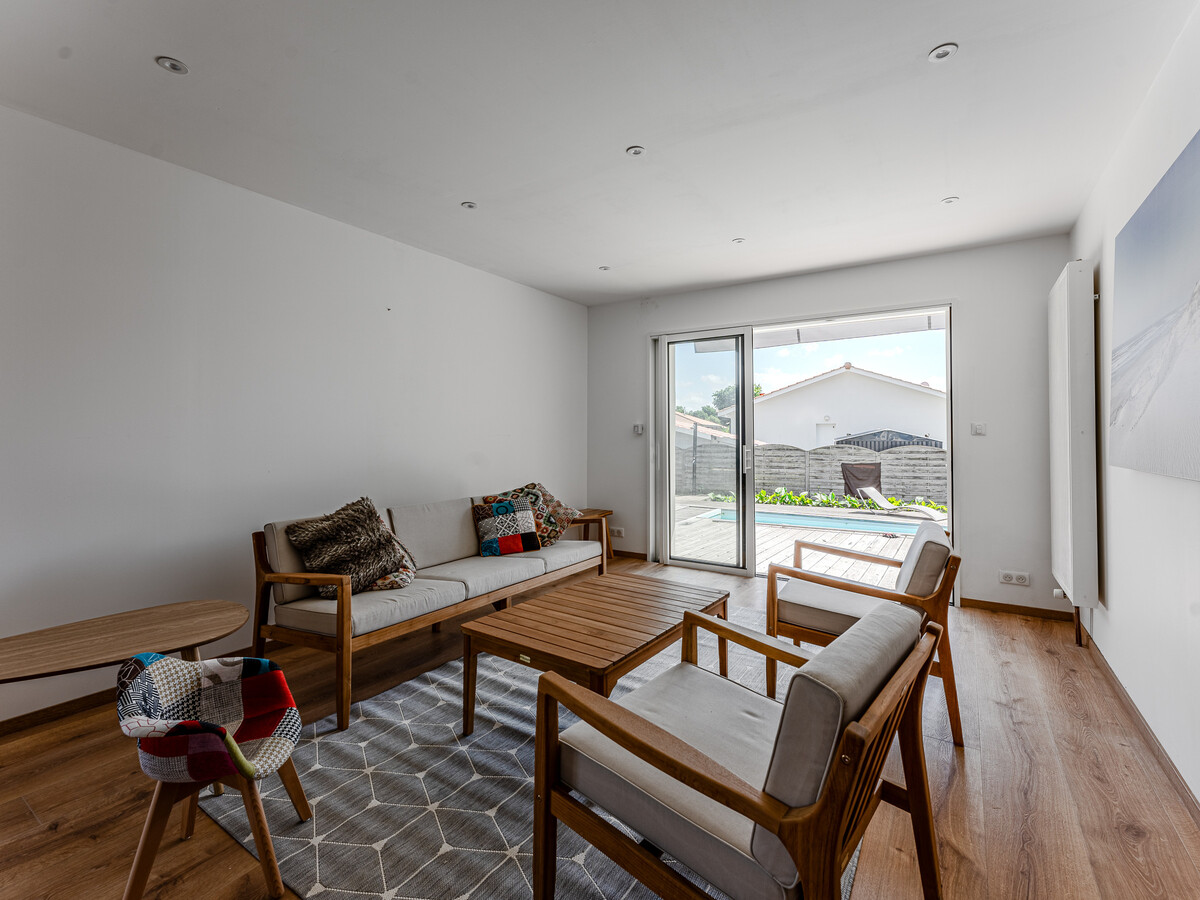 Maison 5 chambres, piscine privée à Biscarrosse - Photo 3