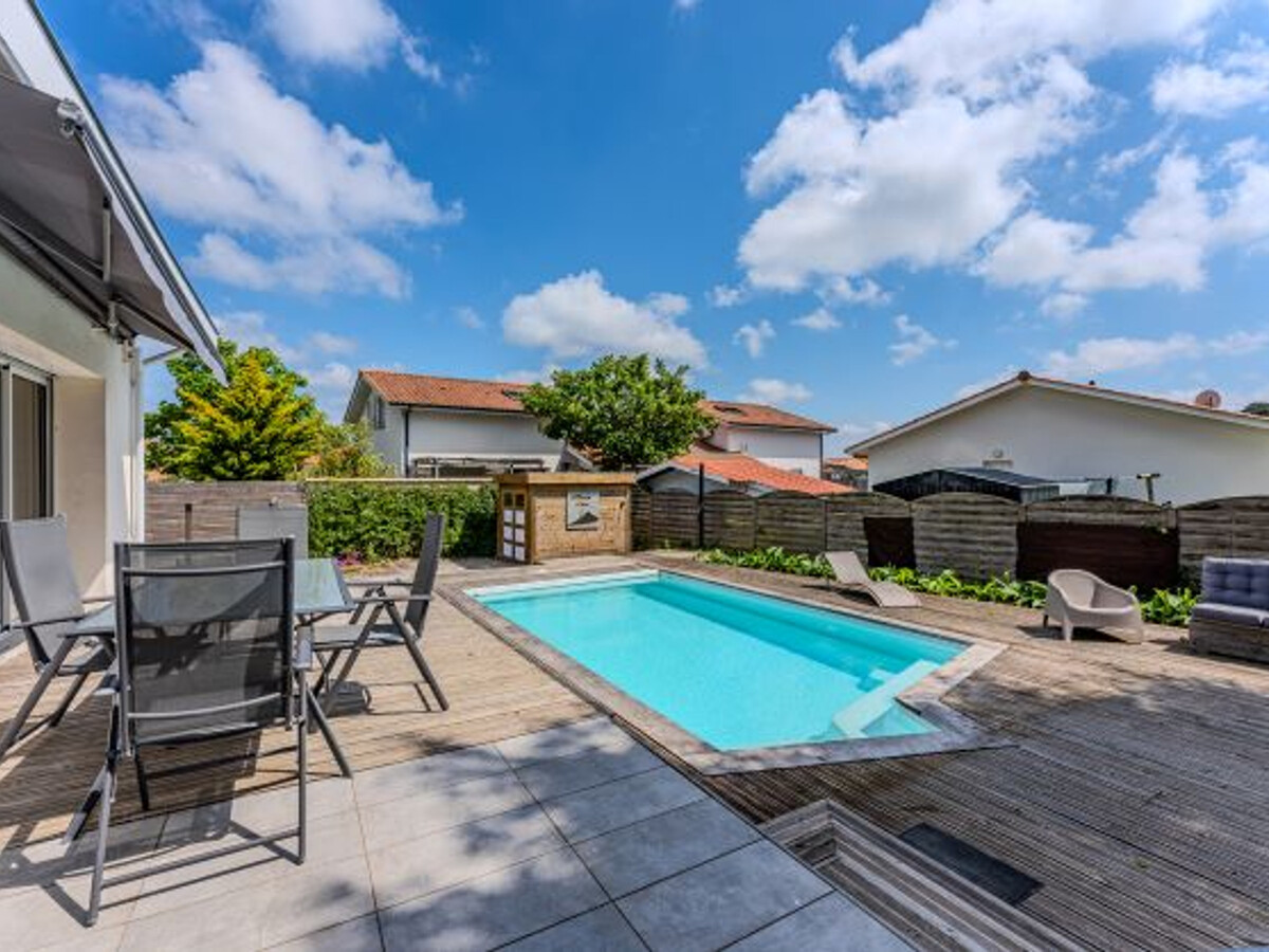 Maison 5 chambres, piscine privée à Biscarrosse - Photo 12