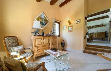 Maison 6 pers. piscine et accès étang à Cabrières-d'Aigues : photo 3