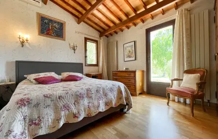 Maison 6 pers. piscine et accès étang à Cabrières-d'Aigues : photo 14