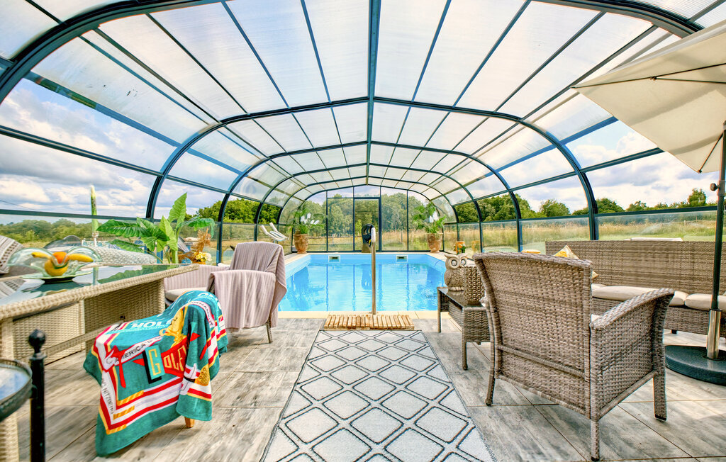 Charmante Maison avec piscine, Maison 6 personnes à Lacropte - Photo 11