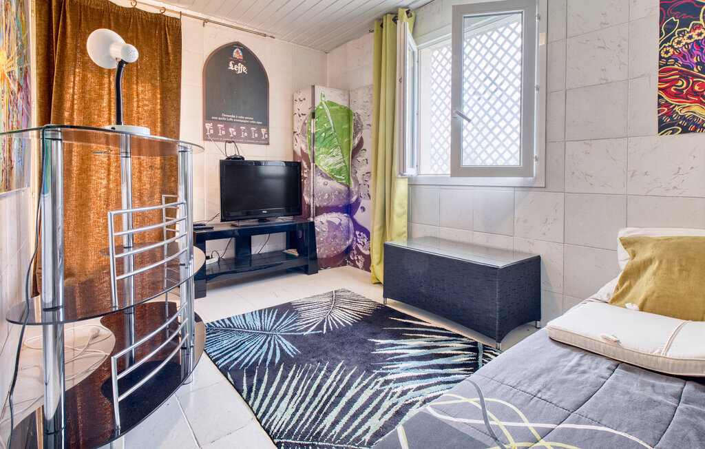 Charmante Maison avec piscine, Maison 6 personnes à Lacropte - Photo 31