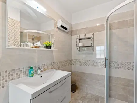 Maison Ive - 5 chambres, piscine privée près de Pula : photo 47
