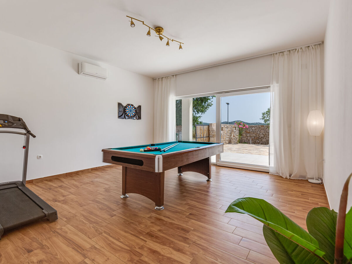Vujuša, maison 4 chambres avec piscine privée - Photo 14