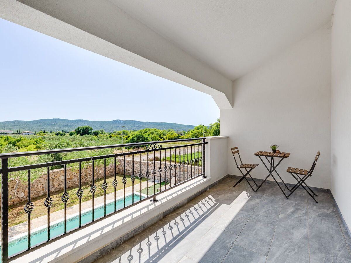 Vujuša, maison 4 chambres avec piscine privée - Photo 21