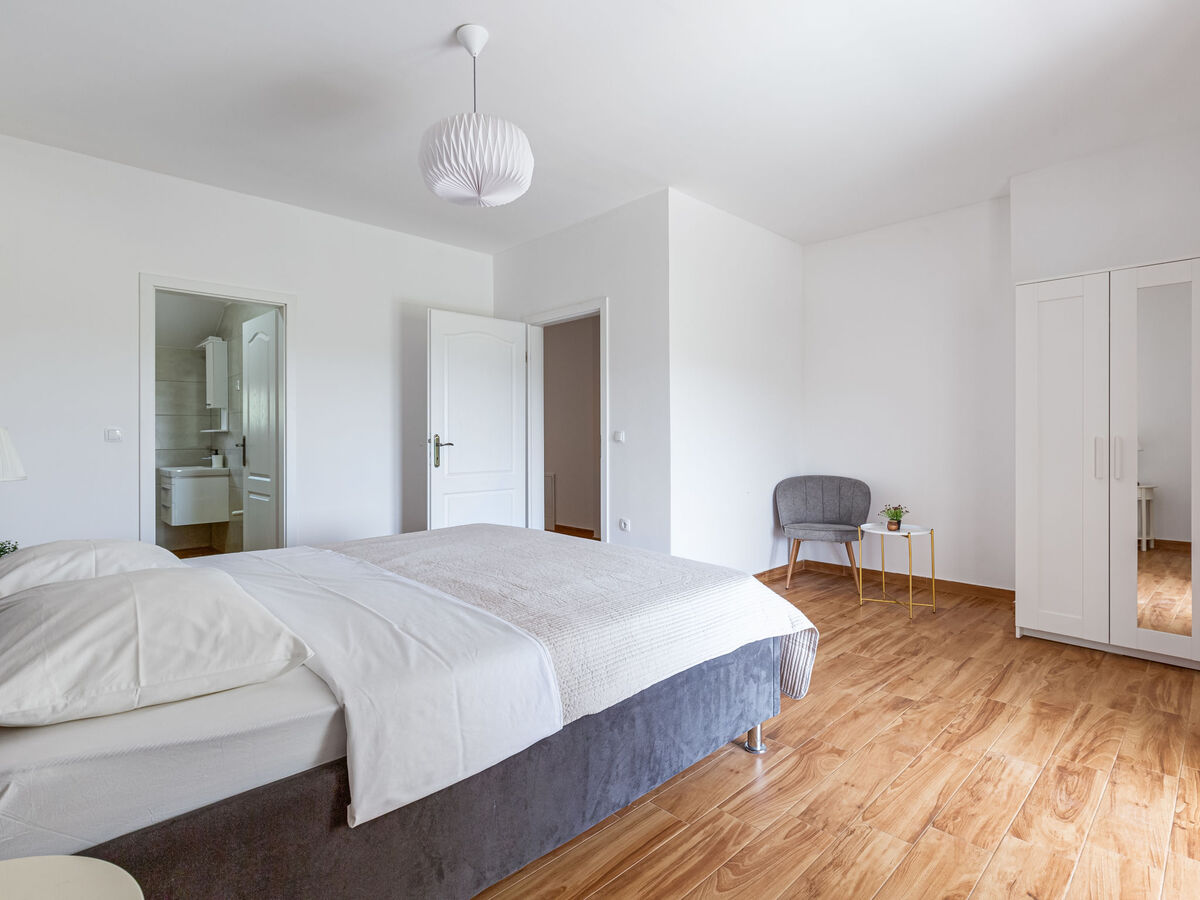 Vujuša, maison 4 chambres avec piscine privée - Photo 23