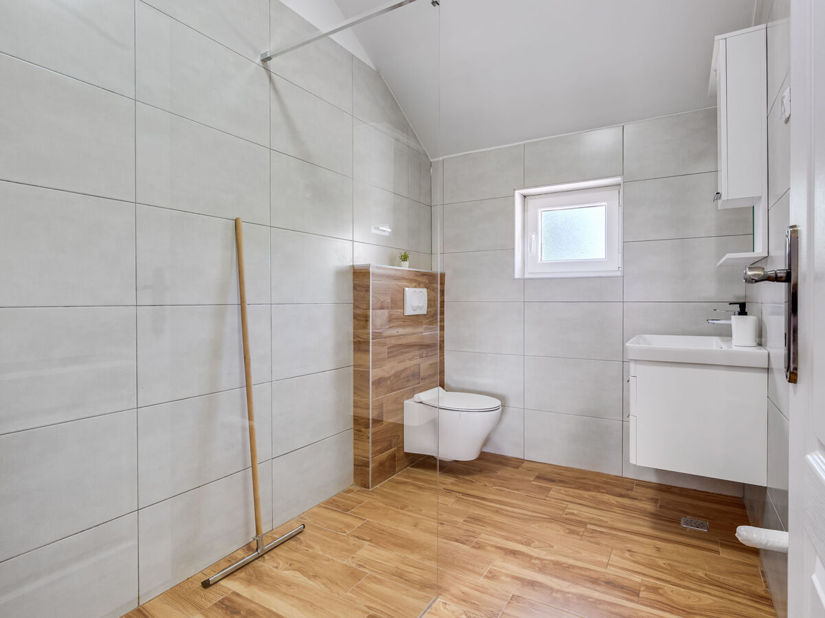 Vujuša, maison 4 chambres avec piscine privée - Photo 24