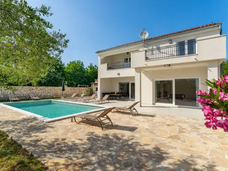 Vujuša, maison 4 chambres avec piscine privée