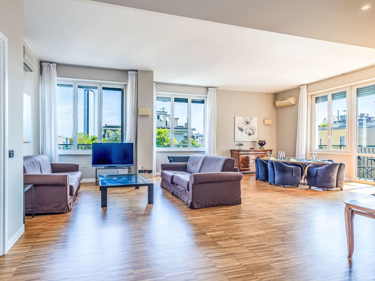 Appartement Repubblica City View, 150 m² au 7e étage à Milan - Photo 3
