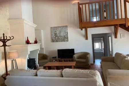 Le Genêt, Charmante maison en Dordogne près des vignobles : photo 3