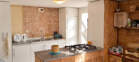Appartement 37 m² avec terrasse et vue lac, Saint-Point-Lac : photo 4