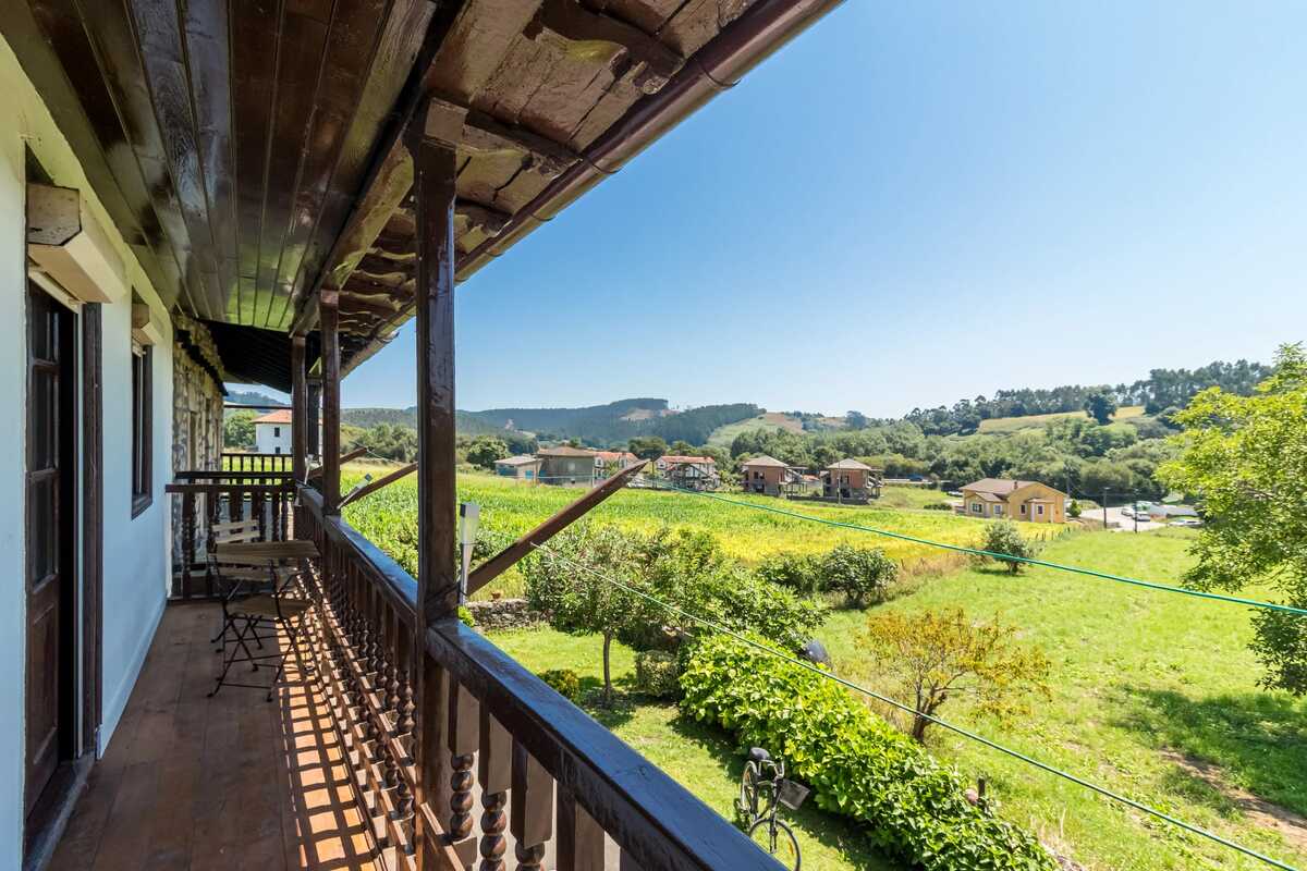 Maison 200 m² Cantabria : 3 chambres, terrasse, parking - Photo 4