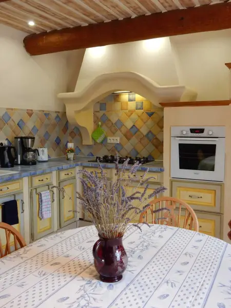 Maison conviviale à Chamaret, 90 m² avec piscine partagée - Photo 24