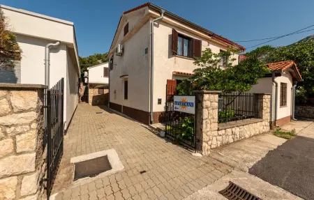 Location maison à Karlobag