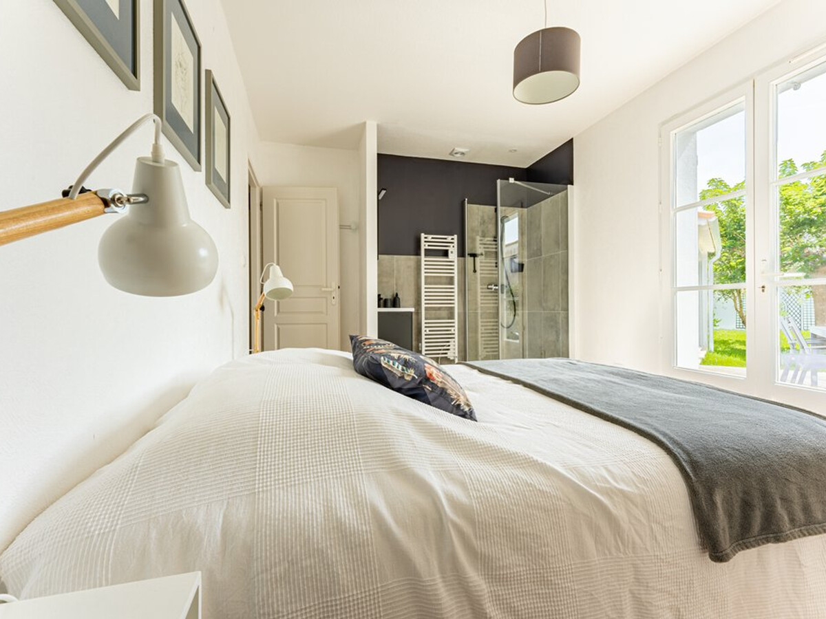 Maison de plain pied, 3 chambres, jardin avec terrasse - Photo 10