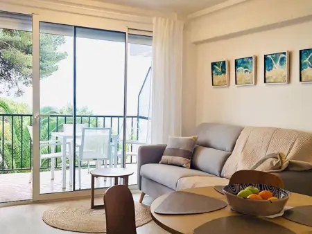 Studio Loomins rénové 2025, vue piscine à Tossa de Mar : photo 3
