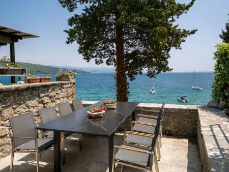 Maison Conrad : 30 m de la mer à Volosko