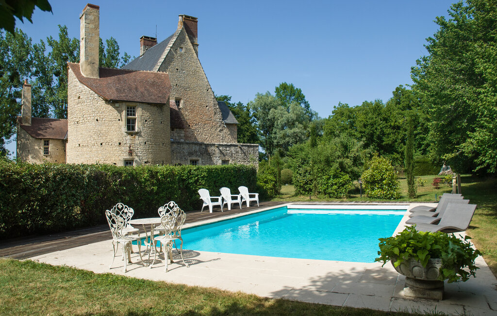 Maison 15 personnes à Guérigny - Photo 2
